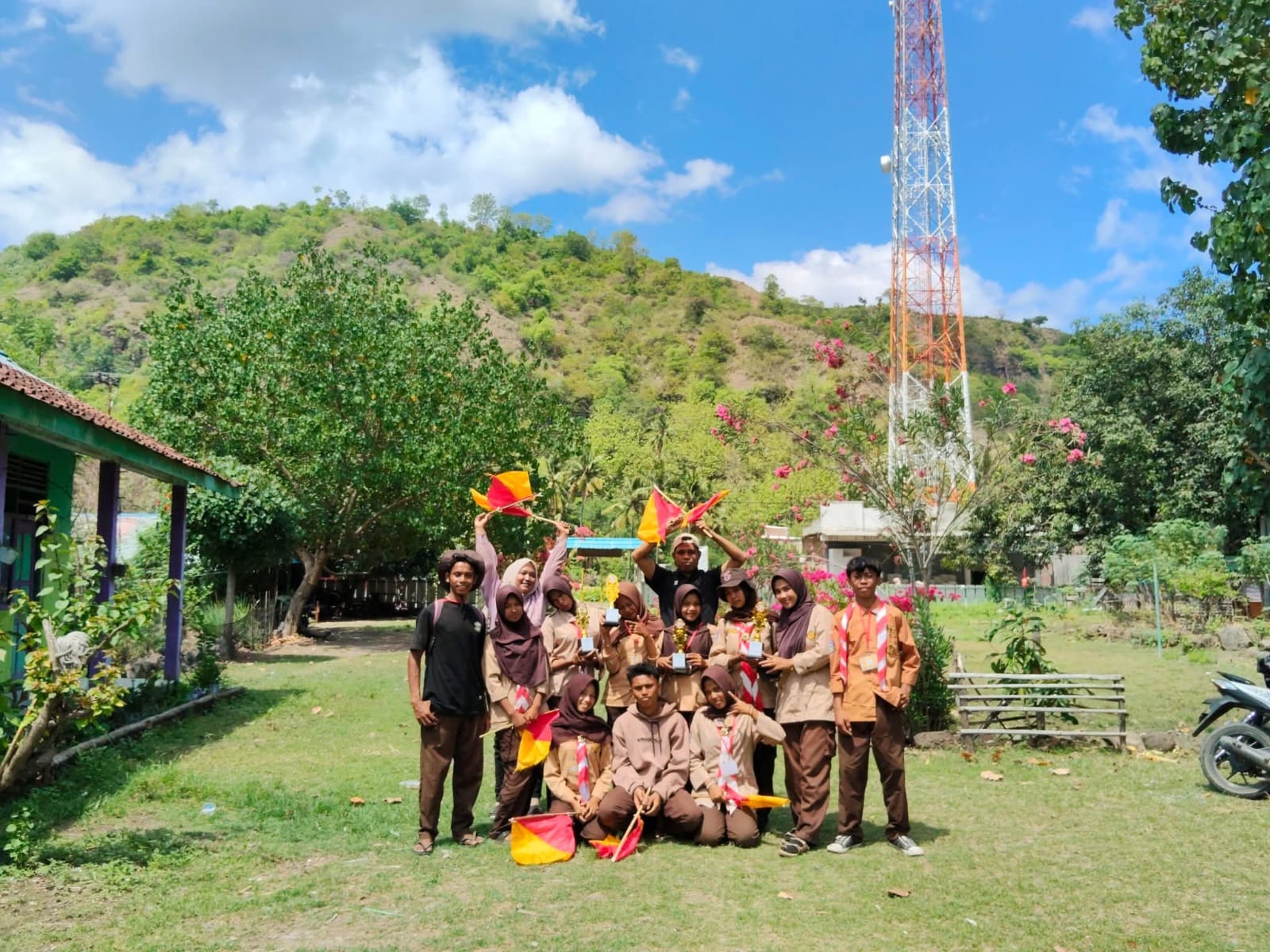 Cover KEGIATAN EKSTRAKURIKULER PRAMUKA